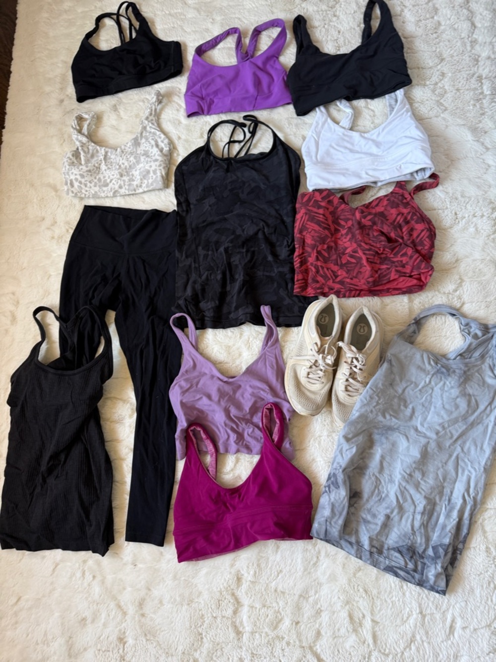 LULULEMON BUNDLE - Picture 2 of 2